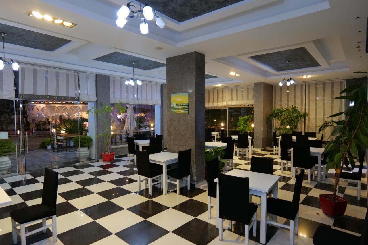 Hotel Dior Sarandë Exteriér fotografie